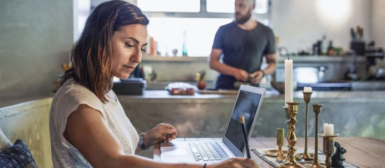 Conjoint du chef d’entreprise : le modèle d’attestation sur l’honneur est modifié