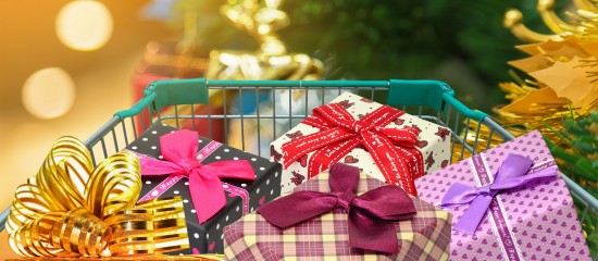 Cadeaux et bons d’achat offerts pour Noël aux salariés : quid des cotisations sociales ?