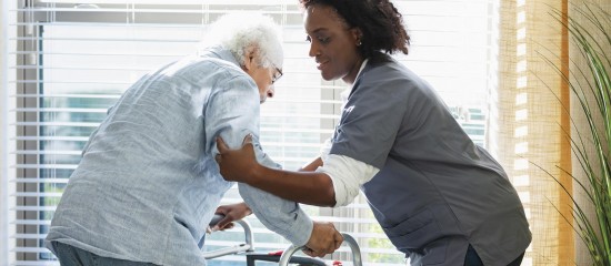 Santé, social et médico-social : recours au contrat de travail temporaire