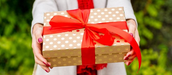 Le présent d’usage : une solution pour donner sans fiscalité