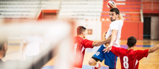 Sport : CDD de sportif professionnel et indemnité de fin de contrat